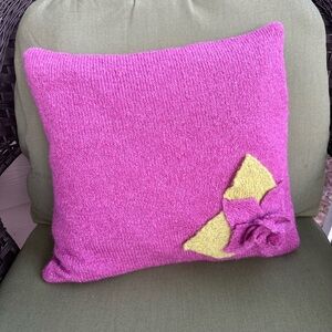 Garnet Hill Raspberry Purple Wool Blend Pillow Cover 18”X 18” With Flower Boho